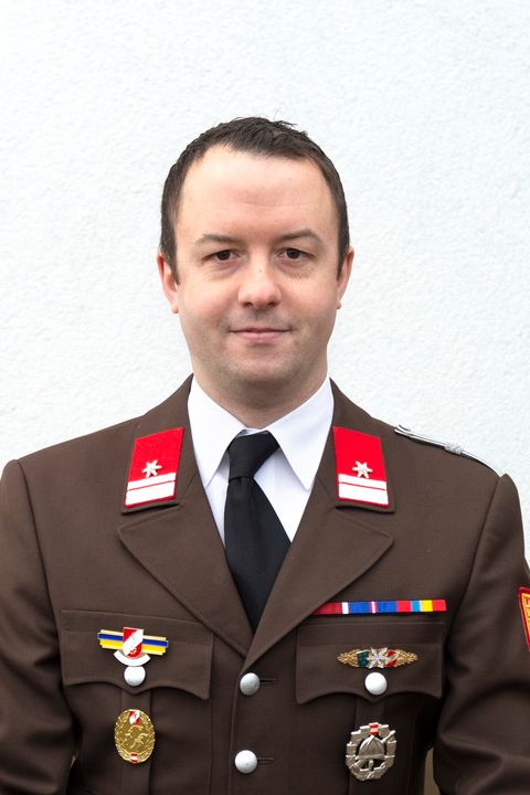 BM Bernhard Schneeweiß